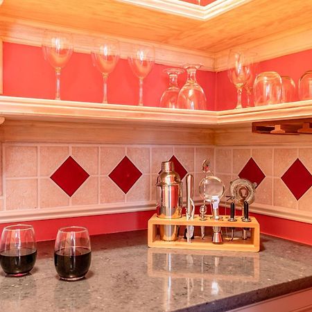 Pillars Castle Villa Сент Августин Екстериор снимка