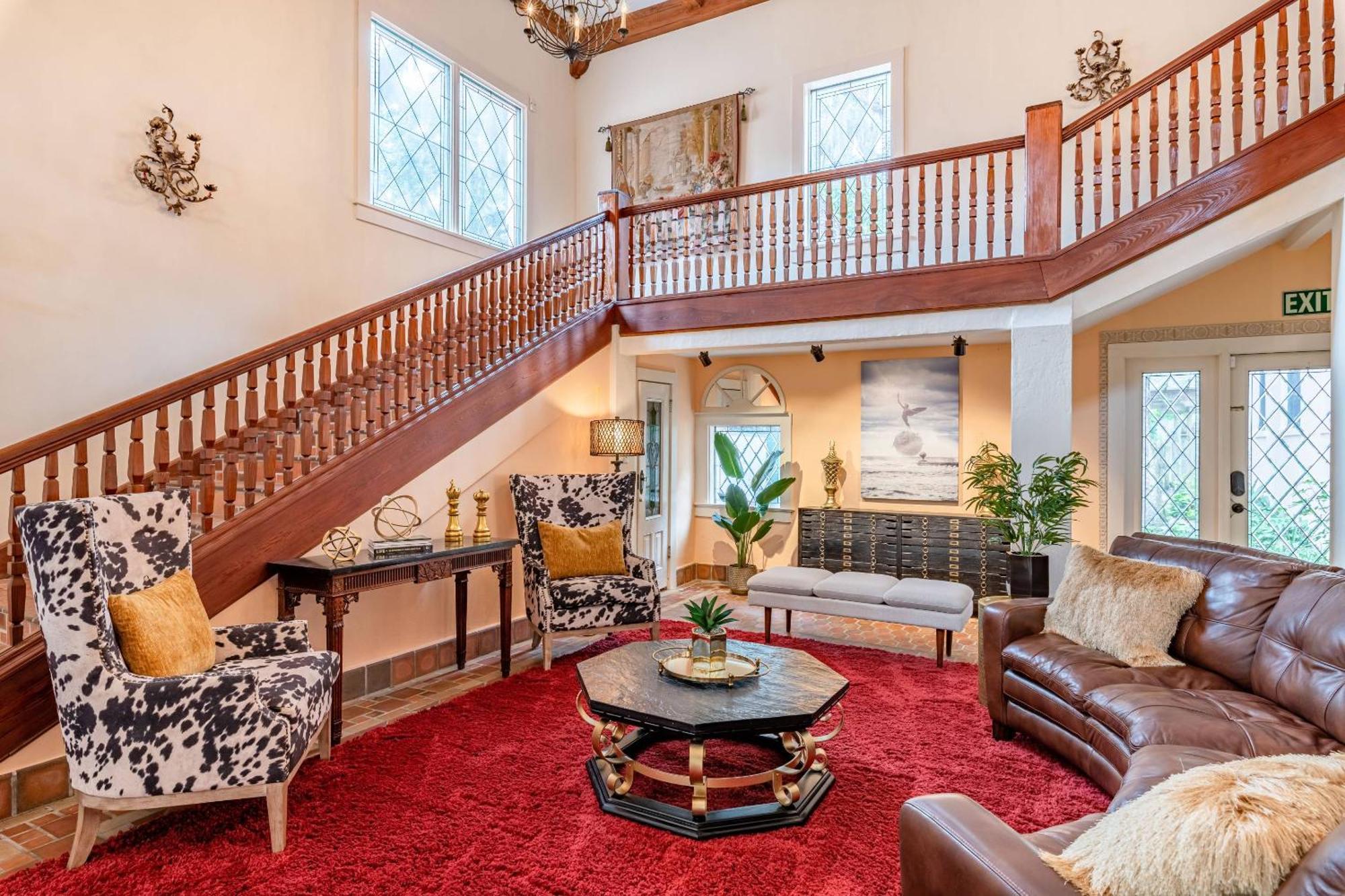 Pillars Castle Villa Сент Августин Екстериор снимка