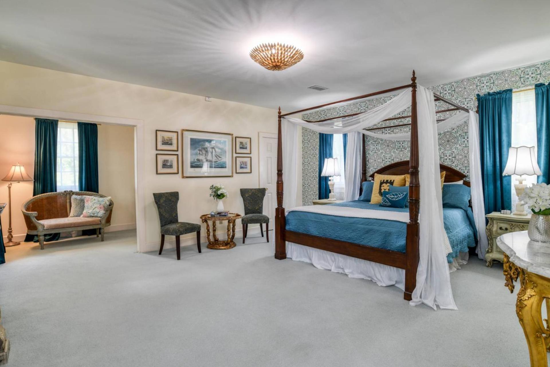 Pillars Castle Villa Сент Августин Екстериор снимка