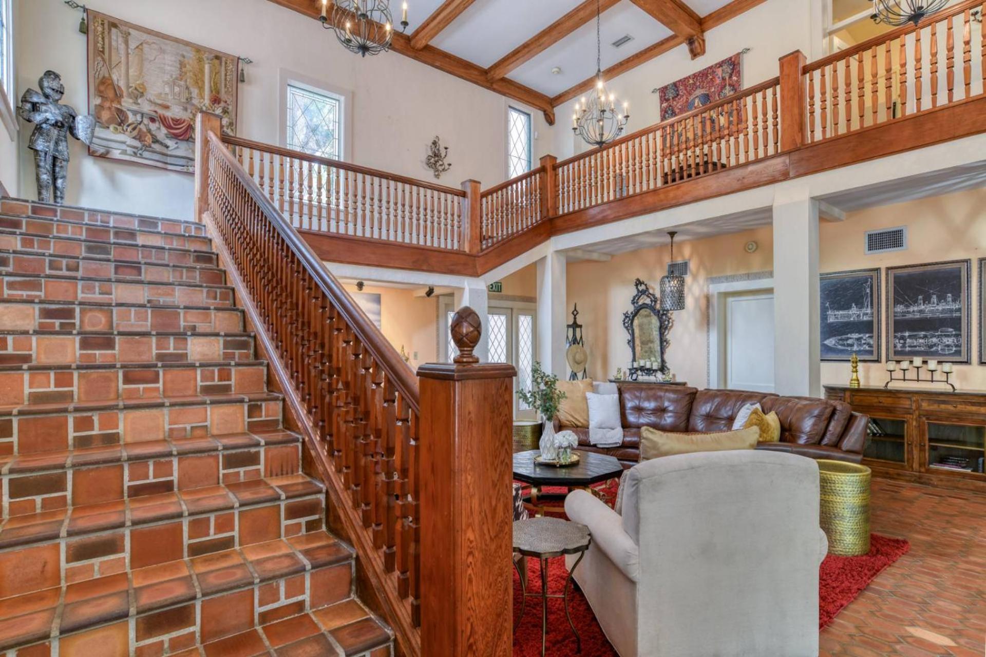 Pillars Castle Villa Сент Августин Екстериор снимка